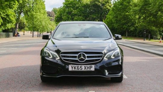 Comment devenir un chauffeur de Voiture de Transport avec Chauffeur (VTC) ?