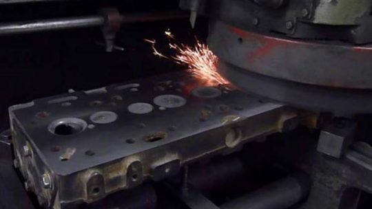 Rénovation de culasse : Pourquoi et quand la réaliser ?